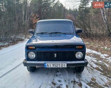 Синій ВАЗ 21214, об'ємом двигуна 1.7 л та пробігом 83 тис. км за 2700 $, фото 1 на Automoto.ua
