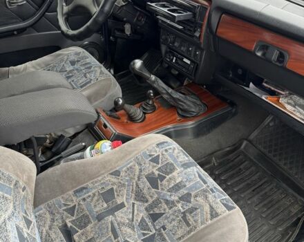 Синій ВАЗ 21214, об'ємом двигуна 1.7 л та пробігом 350 тис. км за 3300 $, фото 5 на Automoto.ua