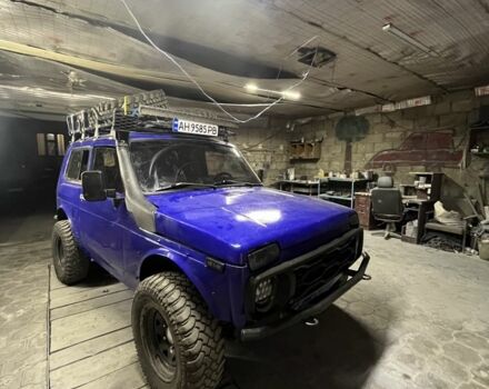 Синій ВАЗ 21214, об'ємом двигуна 1.7 л та пробігом 145 тис. км за 3350 $, фото 3 на Automoto.ua
