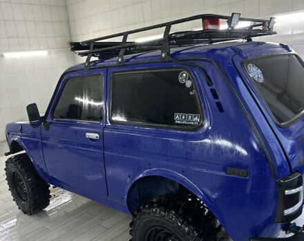 Синий ВАЗ 21214, объемом двигателя 1.7 л и пробегом 150 тыс. км за 3600 $, фото 4 на Automoto.ua