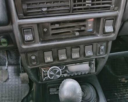 Синий ВАЗ 21214, объемом двигателя 1.7 л и пробегом 106 тыс. км за 5100 $, фото 5 на Automoto.ua