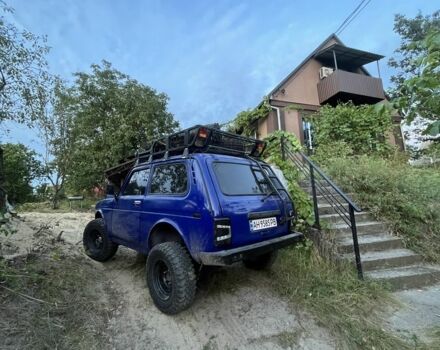 Синій ВАЗ 21214, об'ємом двигуна 1.7 л та пробігом 145 тис. км за 3350 $, фото 1 на Automoto.ua