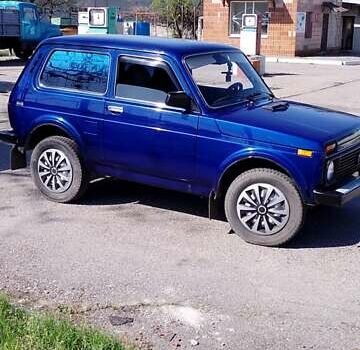 Синий ВАЗ 21214, объемом двигателя 0 л и пробегом 90 тыс. км за 2800 $, фото 3 на Automoto.ua