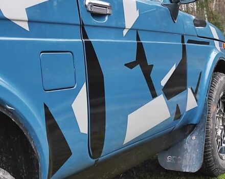Синій ВАЗ 21214, об'ємом двигуна 1.69 л та пробігом 60 тис. км за 4200 $, фото 12 на Automoto.ua