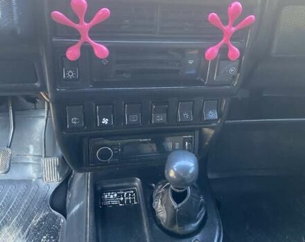 Синий ВАЗ 21214, объемом двигателя 1.7 л и пробегом 217 тыс. км за 3900 $, фото 16 на Automoto.ua