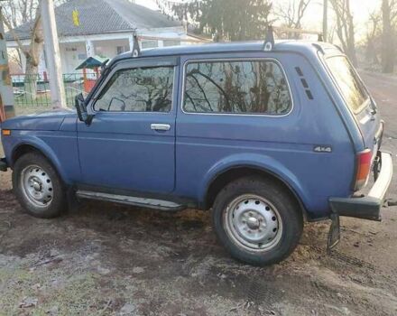 Синий ВАЗ 21214, объемом двигателя 1.7 л и пробегом 115 тыс. км за 3700 $, фото 3 на Automoto.ua