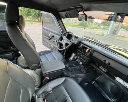 Синий ВАЗ 21214, объемом двигателя 1.7 л и пробегом 208 тыс. км за 4600 $, фото 6 на Automoto.ua