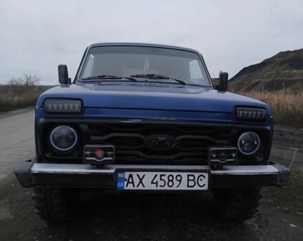 Синій ВАЗ 21214, об'ємом двигуна 1.7 л та пробігом 216 тис. км за 2300 $, фото 1 на Automoto.ua