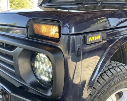 Синій ВАЗ 21214, об'ємом двигуна 1.7 л та пробігом 183 тис. км за 3650 $, фото 19 на Automoto.ua