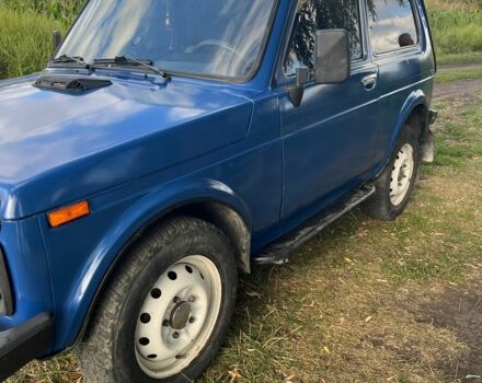 Синій ВАЗ 21214, об'ємом двигуна 1.7 л та пробігом 95 тис. км за 3600 $, фото 5 на Automoto.ua