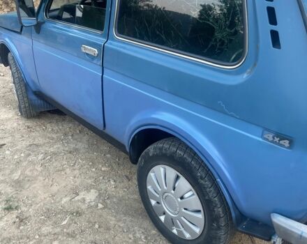 Синий ВАЗ 21214, объемом двигателя 1.7 л и пробегом 104 тыс. км за 2600 $, фото 1 на Automoto.ua