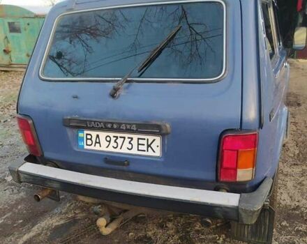 Синий ВАЗ 21214, объемом двигателя 1.7 л и пробегом 115 тыс. км за 3700 $, фото 4 на Automoto.ua