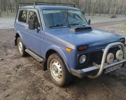 Синий ВАЗ 21214, объемом двигателя 1.7 л и пробегом 115 тыс. км за 3700 $, фото 1 на Automoto.ua
