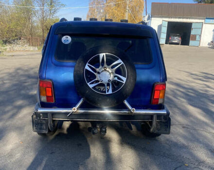 Синий ВАЗ 21214, объемом двигателя 1.7 л и пробегом 217 тыс. км за 3600 $, фото 4 на Automoto.ua