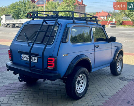 Синій ВАЗ 21214, об'ємом двигуна 1.7 л та пробігом 172 тис. км за 5000 $, фото 6 на Automoto.ua