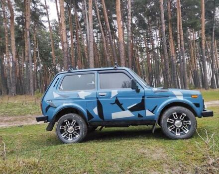 Синій ВАЗ 21214, об'ємом двигуна 1.7 л та пробігом 60 тис. км за 4300 $, фото 18 на Automoto.ua