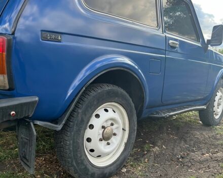 Синій ВАЗ 21214, об'ємом двигуна 1.7 л та пробігом 95 тис. км за 3600 $, фото 7 на Automoto.ua