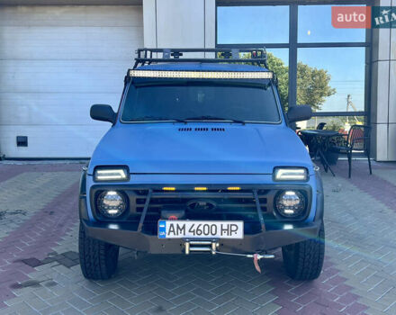 Синій ВАЗ 21214, об'ємом двигуна 1.7 л та пробігом 172 тис. км за 5000 $, фото 1 на Automoto.ua