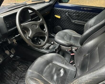 Синій ВАЗ 21214, об'ємом двигуна 1.7 л та пробігом 58 тис. км за 4500 $, фото 4 на Automoto.ua