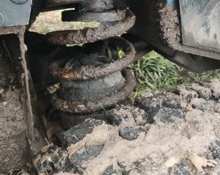 ВАЗ 21214 2008 в Чернигове на Automoto.ua Синий ВАЗ 21214, объемом двигателя 0 л и пробегом 117 тыс. км за 3800 $, фото 10 на Automoto.ua