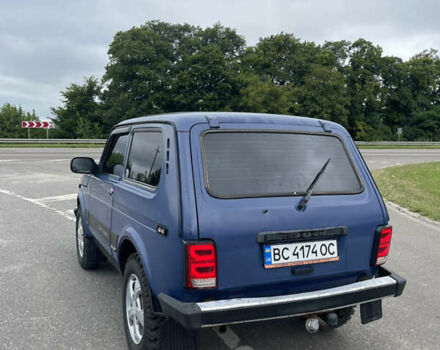 Синій ВАЗ 21214, об'ємом двигуна 1.7 л та пробігом 247 тис. км за 5250 $, фото 26 на Automoto.ua