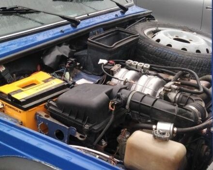 Синий ВАЗ 21214, объемом двигателя 1.7 л и пробегом 200 тыс. км за 2350 $, фото 4 на Automoto.ua