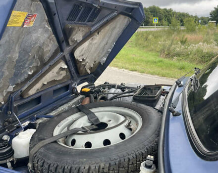 Синій ВАЗ 21214, об'ємом двигуна 1.7 л та пробігом 247 тис. км за 5250 $, фото 32 на Automoto.ua