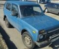 Синій ВАЗ 21214, об'ємом двигуна 1.7 л та пробігом 210 тис. км за 3000 $, фото 1 на Automoto.ua