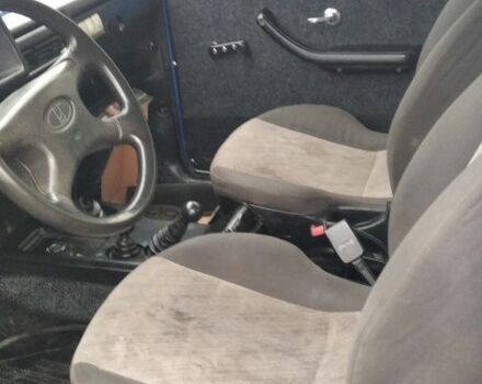 Синий ВАЗ 21214, объемом двигателя 1.7 л и пробегом 200 тыс. км за 2350 $, фото 7 на Automoto.ua