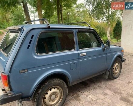 Синий ВАЗ 21214, объемом двигателя 1.7 л и пробегом 280 тыс. км за 3650 $, фото 9 на Automoto.ua
