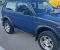 Синий ВАЗ 21214, объемом двигателя 1.69 л и пробегом 170 тыс. км за 3800 $, фото 4 на Automoto.ua