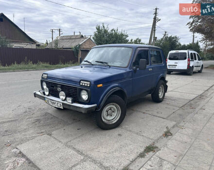 Синий ВАЗ 21214, объемом двигателя 1.7 л и пробегом 310 тыс. км за 3000 $, фото 1 на Automoto.ua