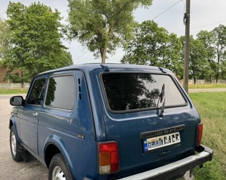 Синій ВАЗ 21214, об'ємом двигуна 1.7 л та пробігом 130 тис. км за 3199 $, фото 10 на Automoto.ua