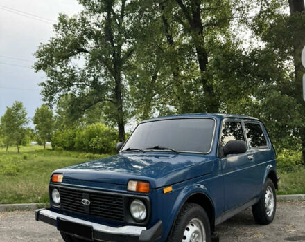 Синій ВАЗ 21214, об'ємом двигуна 1.69 л та пробігом 107 тис. км за 2799 $, фото 4 на Automoto.ua