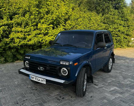 Синій ВАЗ 21214, об'ємом двигуна 1.69 л та пробігом 235 тис. км за 5200 $, фото 3 на Automoto.ua