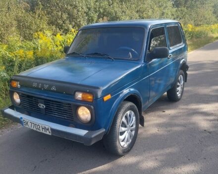 Синий ВАЗ 21214, объемом двигателя 1.7 л и пробегом 150 тыс. км за 2500 $, фото 2 на Automoto.ua