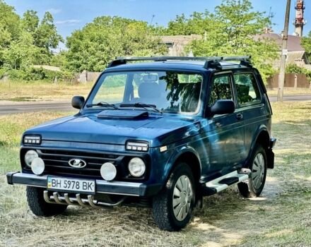 Синий ВАЗ 21214, объемом двигателя 1.7 л и пробегом 208 тыс. км за 3700 $, фото 2 на Automoto.ua