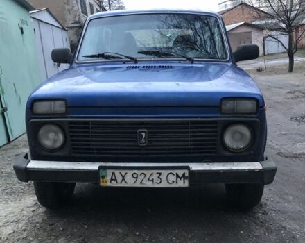 Синій ВАЗ 21214, об'ємом двигуна 1.7 л та пробігом 90 тис. км за 2750 $, фото 1 на Automoto.ua