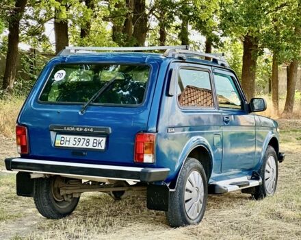 Синий ВАЗ 21214, объемом двигателя 1.7 л и пробегом 208 тыс. км за 3700 $, фото 5 на Automoto.ua