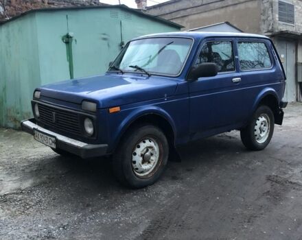 Синій ВАЗ 21214, об'ємом двигуна 1.7 л та пробігом 90 тис. км за 2750 $, фото 2 на Automoto.ua