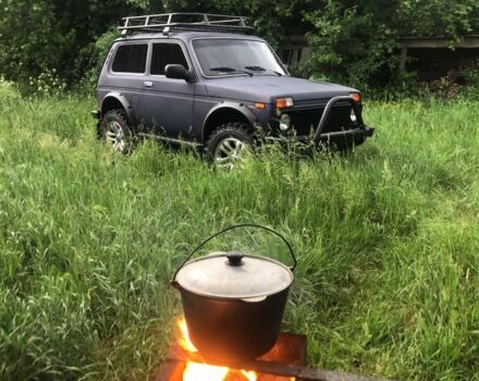 Синий ВАЗ 21214, объемом двигателя 1.7 л и пробегом 60 тыс. км за 6200 $, фото 2 на Automoto.ua