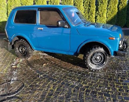 Синій ВАЗ 21214, об'ємом двигуна 1.69 л та пробігом 150 тис. км за 3800 $, фото 9 на Automoto.ua