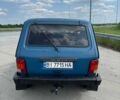 Синий ВАЗ 21214, объемом двигателя 1.69 л и пробегом 300 тыс. км за 3700 $, фото 3 на Automoto.ua