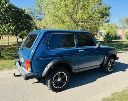 Синий ВАЗ 21214, объемом двигателя 1.7 л и пробегом 57 тыс. км за 4300 $, фото 5 на Automoto.ua