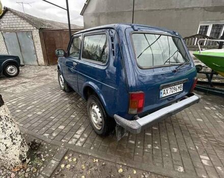 Синий ВАЗ 21214, объемом двигателя 1.69 л и пробегом 200 тыс. км за 2900 $, фото 5 на Automoto.ua