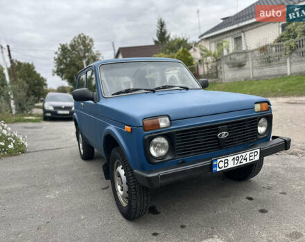 Синий ВАЗ 21214, объемом двигателя 1.69 л и пробегом 100 тыс. км за 3500 $, фото 5 на Automoto.ua