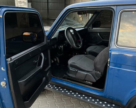 Синий ВАЗ 21214, объемом двигателя 1.7 л и пробегом 67 тыс. км за 5200 $, фото 13 на Automoto.ua