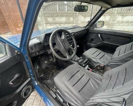 Синий ВАЗ 21214, объемом двигателя 1.69 л и пробегом 200 тыс. км за 2900 $, фото 6 на Automoto.ua