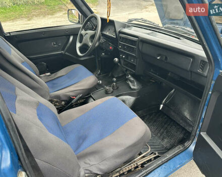 Синий ВАЗ 21214, объемом двигателя 1.69 л и пробегом 100 тыс. км за 3500 $, фото 20 на Automoto.ua
