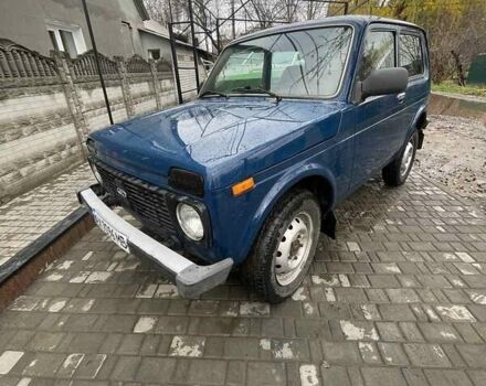 Синий ВАЗ 21214, объемом двигателя 1.69 л и пробегом 200 тыс. км за 2900 $, фото 1 на Automoto.ua